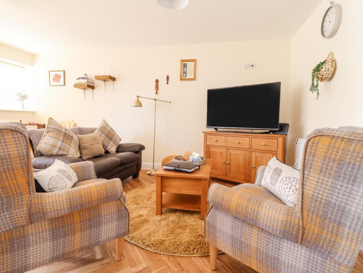 Varley Villa Newtown  Extérieur photo