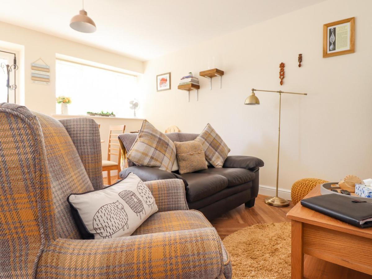 Varley Villa Newtown  Extérieur photo